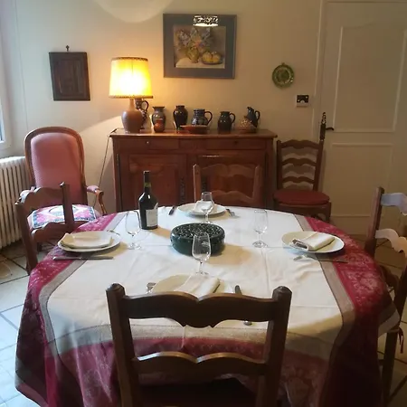 Authentique Maison Du 17E Siecle Dans Propriete Viticole, Idealement Situee Sablet Exterior photo