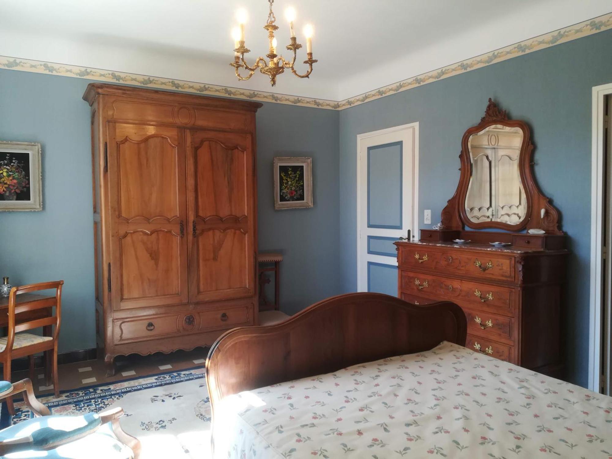 Holiday home Authentique Maison Du 17e Siecle Dans Propriete Viticole, Idealement Situee Sablet