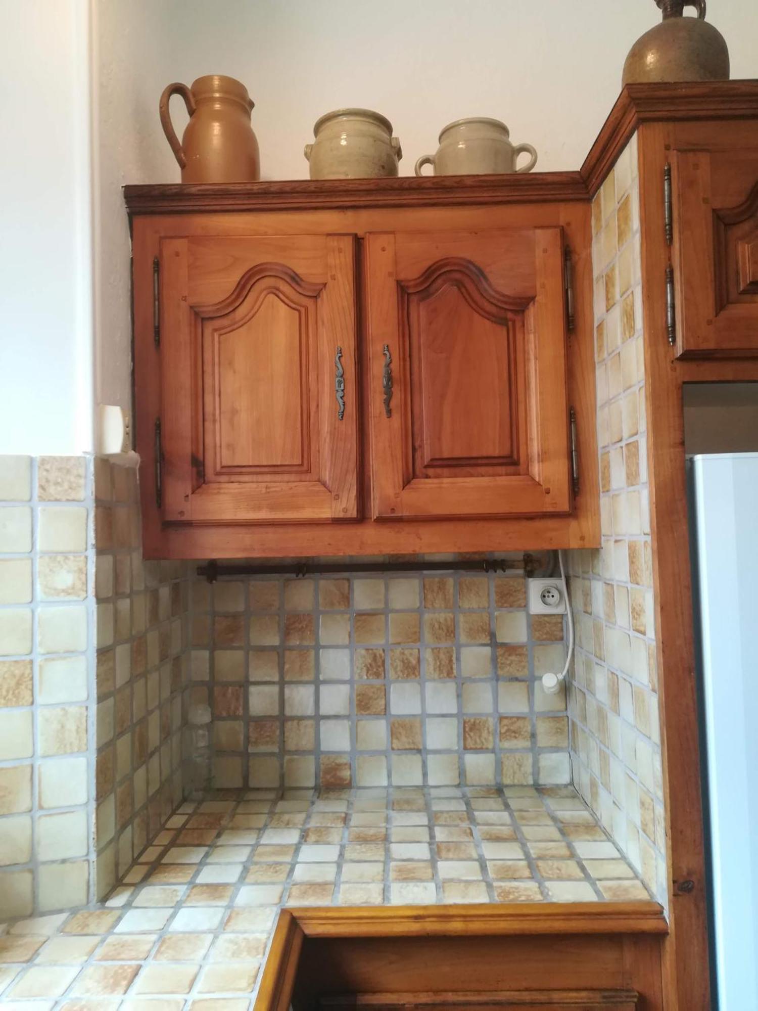 Holiday home Authentique Maison Du 17e Siecle Dans Propriete Viticole, Idealement Situee *